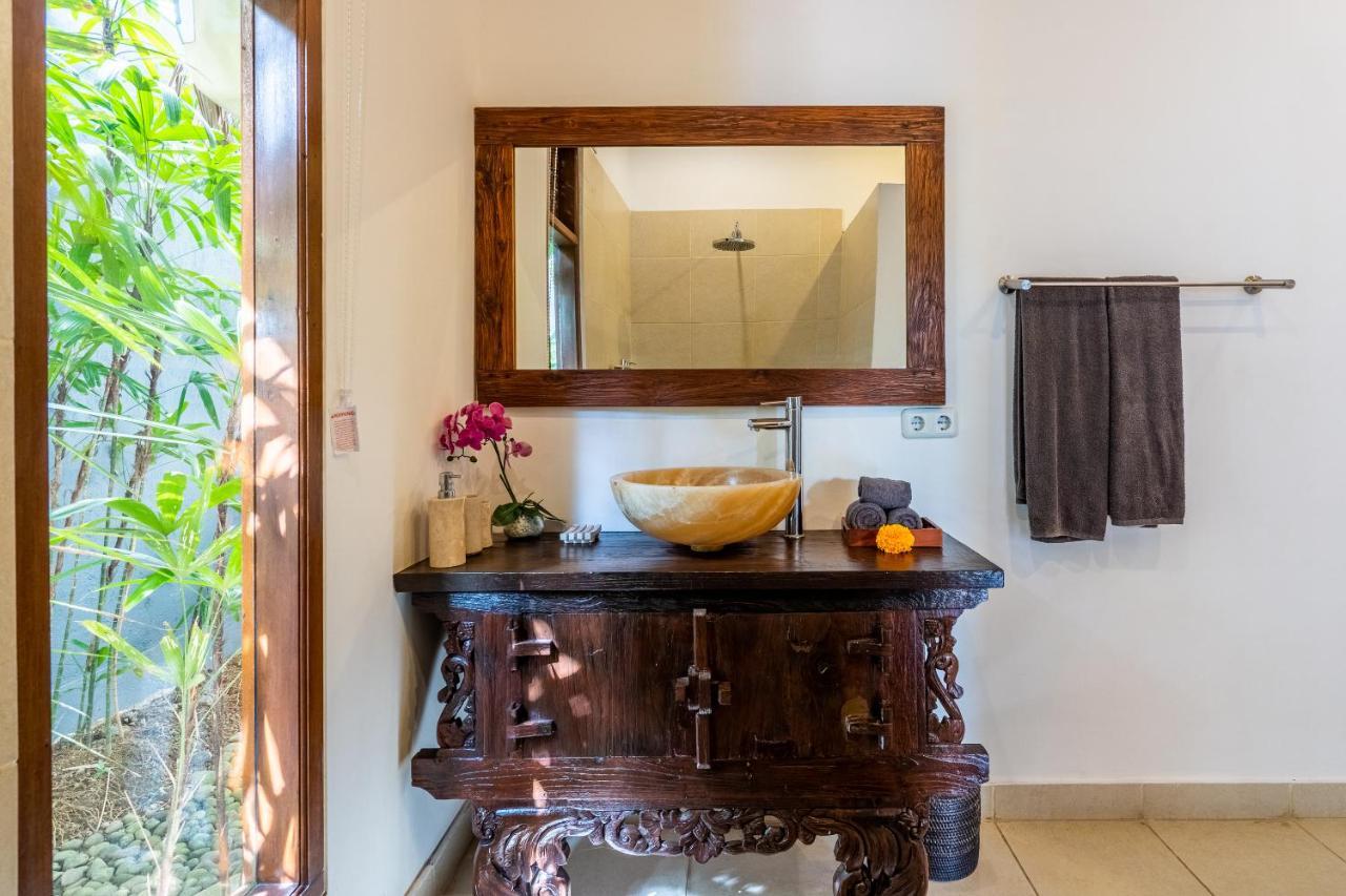 Romantica Villa Ubud Kültér fotó